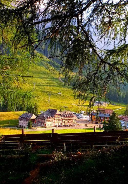 Appartamenti Panoramici Direttamente Sulle Piste Da Sci - Golf Hotel Carezza - Nova Levante Bozen Exterior foto