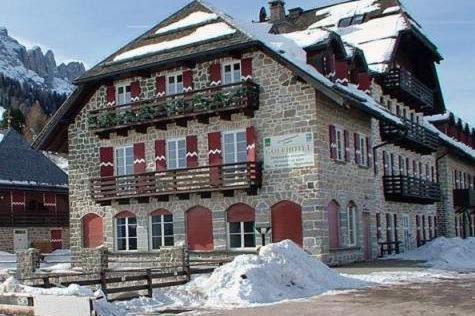 Appartamenti Panoramici Direttamente Sulle Piste Da Sci - Golf Hotel Carezza - Nova Levante Bozen Exterior foto